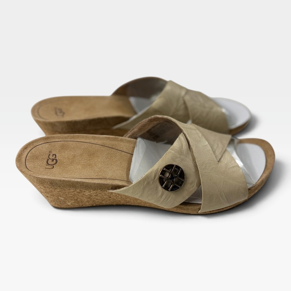 UGG Lyra Wedge Sandals Womens 10 Antique White Leather Crisscross Straps NEW